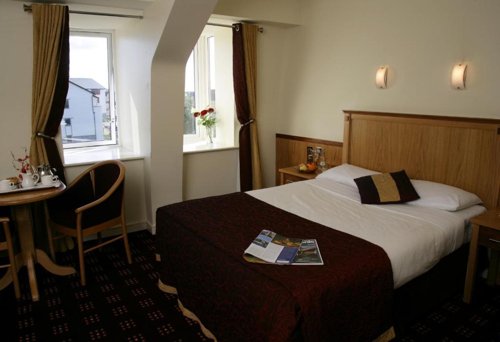 Bush Hotel County Leitrim Luaran gambar